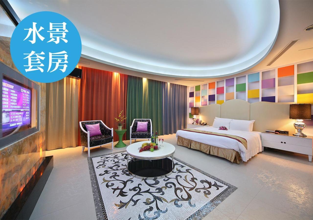 Lanshy Motel Taichung Esterno foto