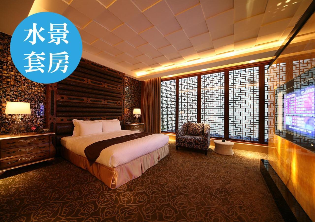 Lanshy Motel Taichung Esterno foto