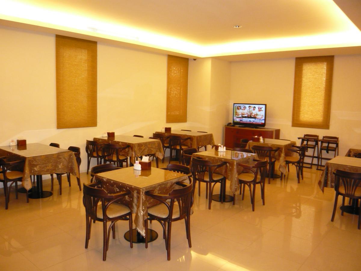 Lanshy Motel Taichung Esterno foto